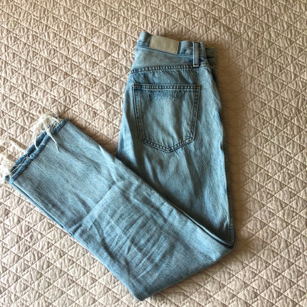 Pistola Mom Jean